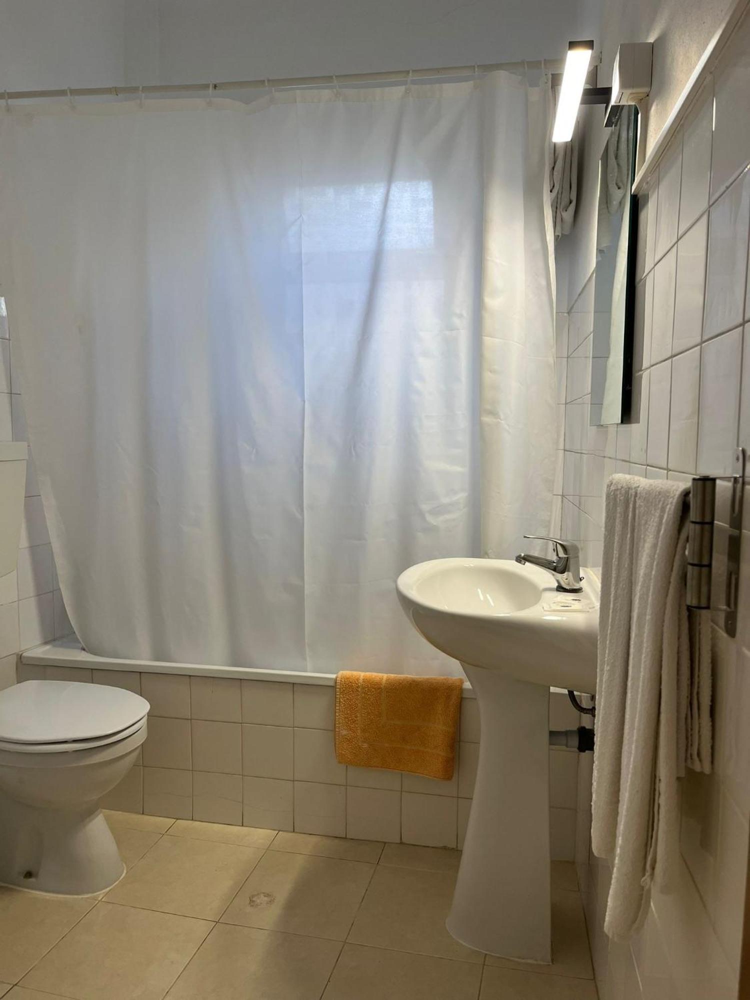 Romeu Bed & Breakfast Quarteira Dış mekan fotoğraf